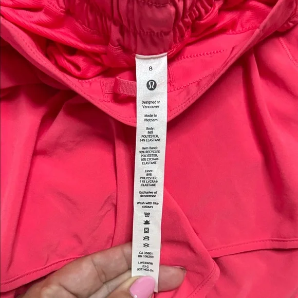 🍋Lululemon athletica Women's Hotty Hot LR Short 2.5 lined - Picture 8 of 13